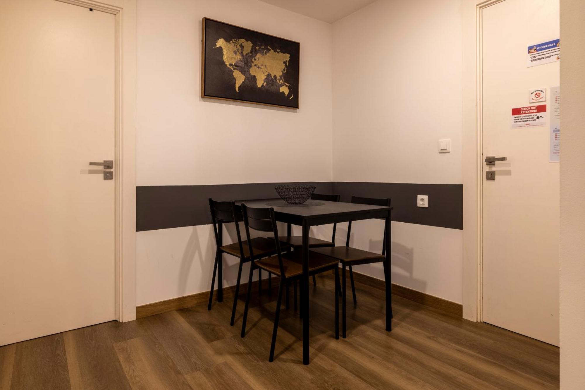 Estudio Para Grupos Pequenos En El Pas De La Casa - Centrico Buitenkant foto