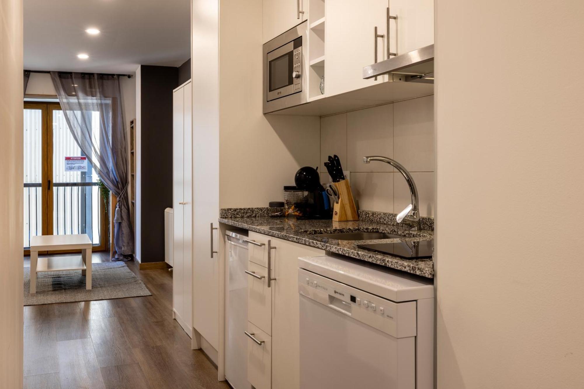 Estudio Para Grupos Pequenos En El Pas De La Casa - Centrico Buitenkant foto