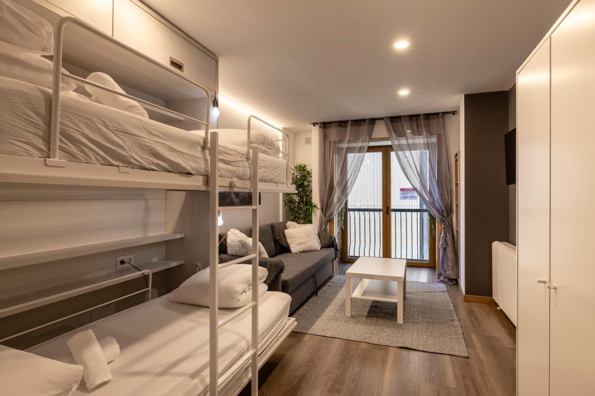 Estudio Para Grupos Pequenos En El Pas De La Casa - Centrico Buitenkant foto